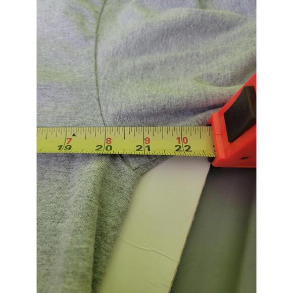 Disney I Love Etown Elizabethtown College Long Sleeve Large - Picture 6 of 6